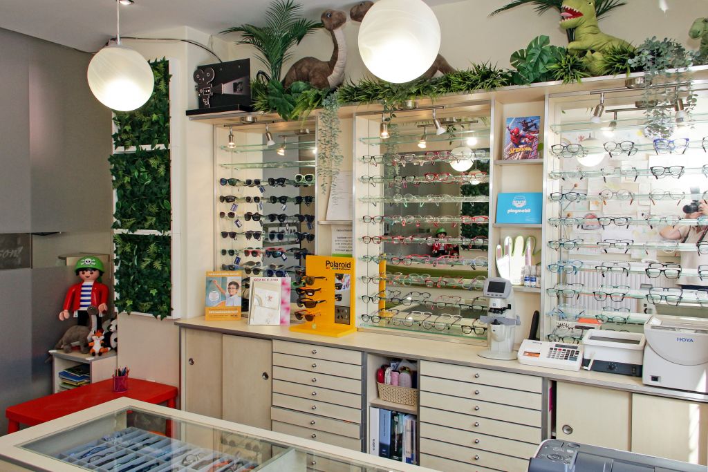 MeSE optika (Gyermekszemészeti optika)